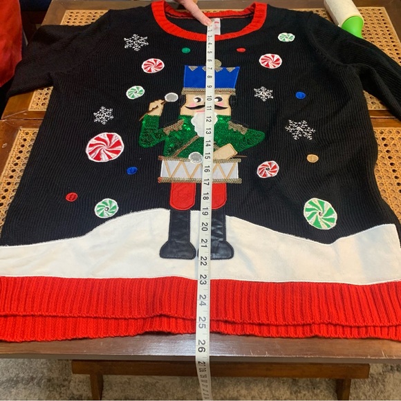 Like new light up Christmas  sweater. - Picture 8 of 12